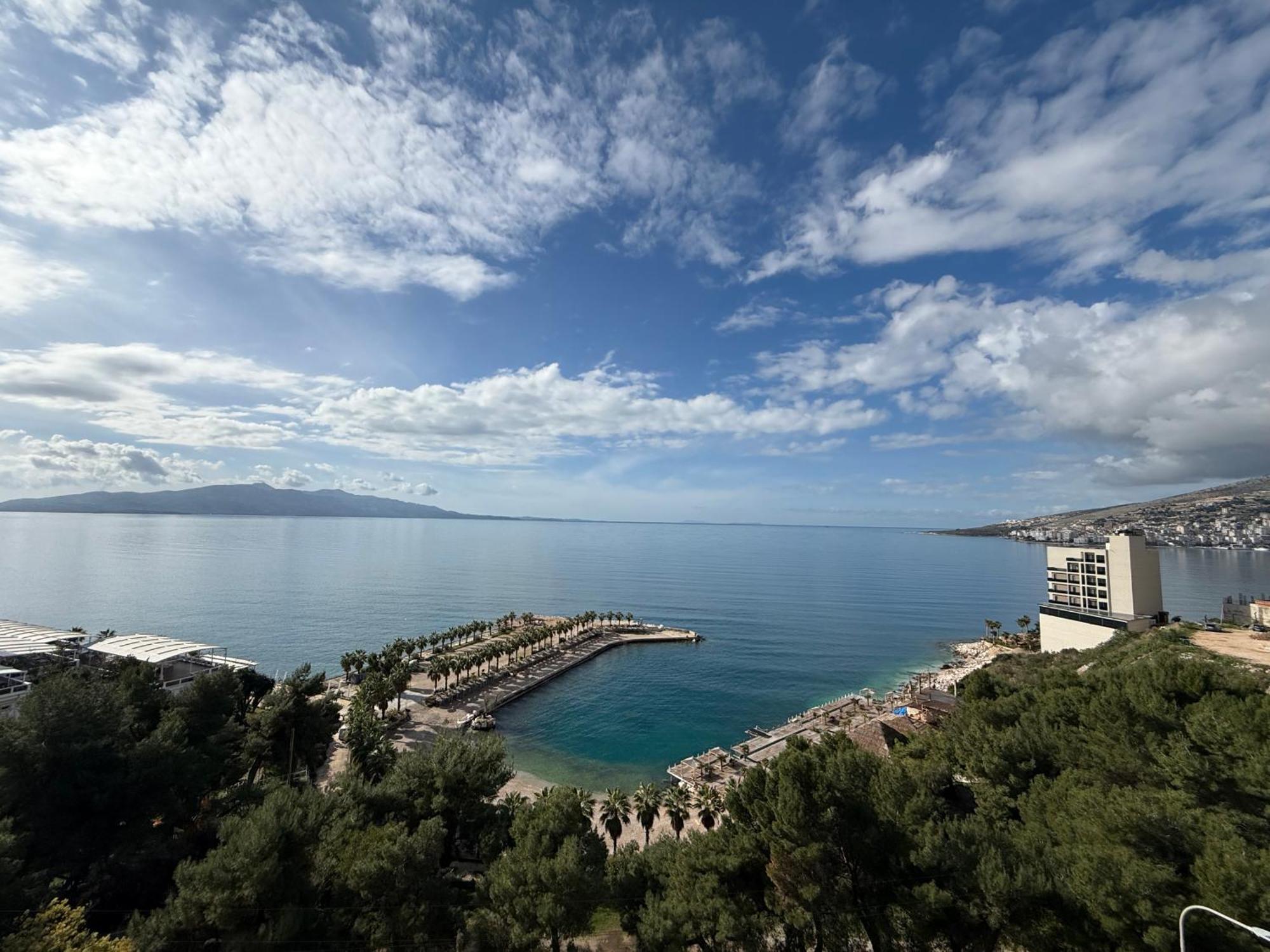 Helia Seaside Hotel Sarandë Exterior foto